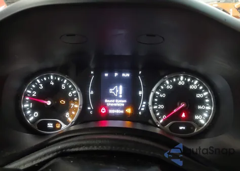 2017 Jeep Renegade Sport 4X4 from USA, damaged, VIN ZACCJBAB6HPF98199